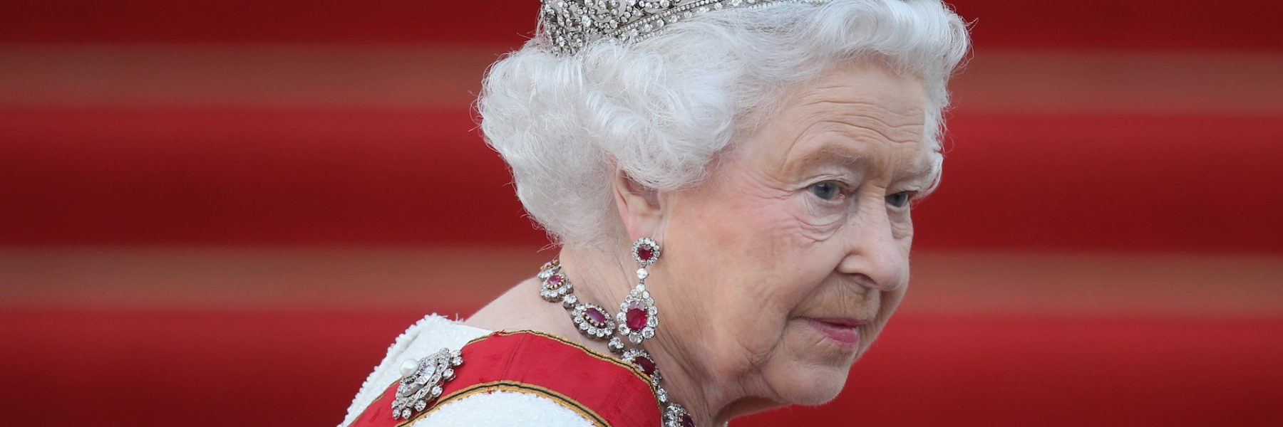 سبب وفاة ملكة بريطانيا إليزابيث