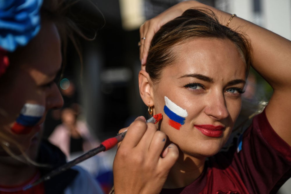 صور مشجعات بولندا بكأس العالم 2022