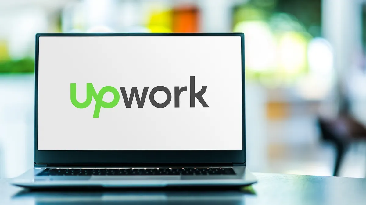 ما هي خدمات التسويق في موقع Upwork