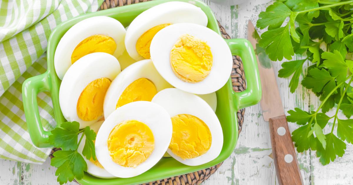 هل البيض المسلوق يسبب زيادة الوزن